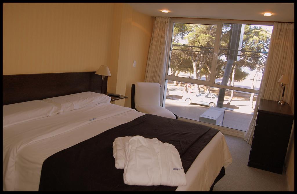 Playa Hotel Puerto Madryn Buitenkant foto